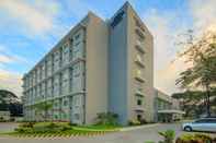 Exterior Microtel by Wyndham UP Technohub