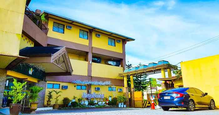 Exterior Magallanes Square Hotel