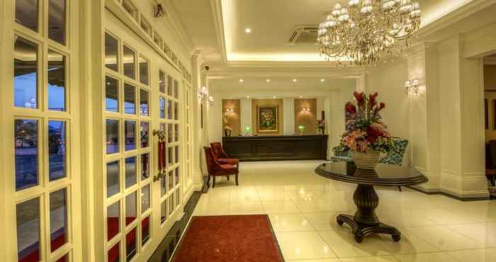 Lobby Merdeka Hotel