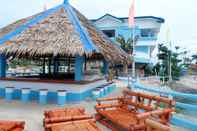 Restoran Blue Corals Beach Resort