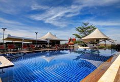 Swimming Pool 5 Dang Derm Khaosan