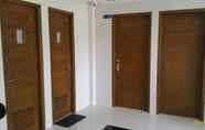 Lobby 3 Furnished Room close to Soekarno Hatta Airport (MIR)