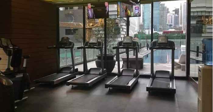 Fitness Center Knightsbridge Residences by Room-Temp