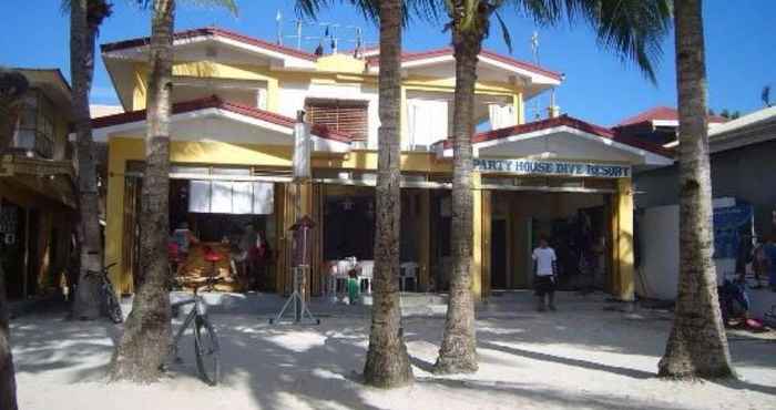 Lobby Sulu Plaza Lodge