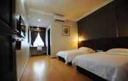 Kamar Tidur 5 Ailang Hotel