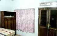 ห้องนอน 2 Simple Room in Palmerah Jakarta Barat (FOR)