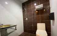 Kamar Tidur 4 OYO 89752 7 Days Express Hotel