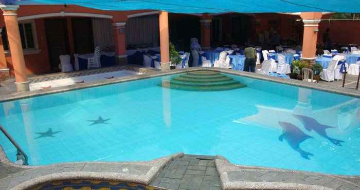 Kolam Renang Piscina De Jillen Hot Spring Resort