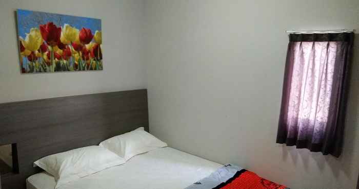 Bedroom Private Room near Ciputra World Surabaya (WES)