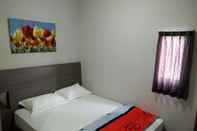 Bedroom Private Room near Ciputra World Surabaya (WES)