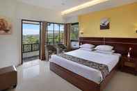 Bedroom Gunung Geulis Cottages managed by Royal Tulip