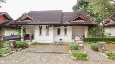 Luar Bangunan 4 Gunung Geulis Cottages managed by Royal Tulip