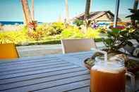 Bar, Kafe dan Lounge Nalu Surf Camp