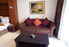พื้นที่สาธารณะ 7 Tara Court Hotel