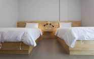 Kamar Tidur 3 Easy Hotel