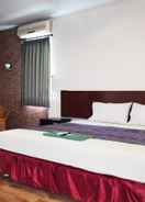 BEDROOM OYO 90104 Lanata Hotel