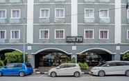 Exterior 2 Euro Rich Hotel Melaka