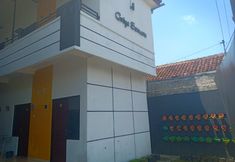 ภายนอกอาคาร 5 Affordable Room at Griya Samara Syariah Colomadu