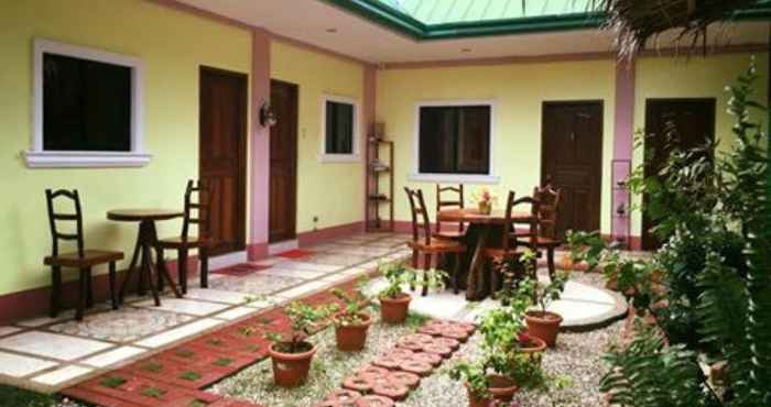 Lobi Tia Mers Guest House