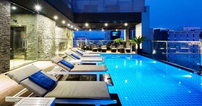 Swimming Pool Alana Nha Trang Beach Hotel
