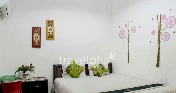 Kamar Tidur Spacious Room close to Sudirman Train Station (AGI)