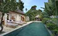 Swimming Pool 7 Villa Bali Asri Batubelig