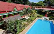 Bangunan 4 Green Park Tourist Inn