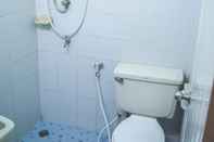 In-room Bathroom V. House Nakhon