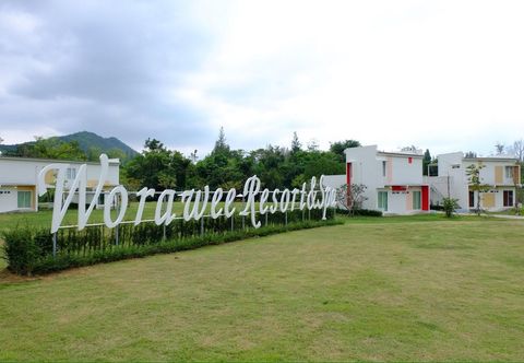 Exterior Worawee Resort & Spa