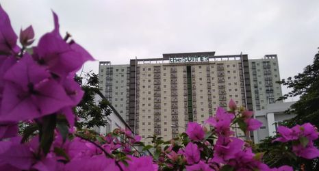 外観 2 Apartment The Suites Metro - Ananda Home