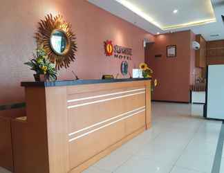 Lobi 2 Sunrise Hotel Semarang