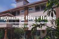 Exterior Klang Muang River Home