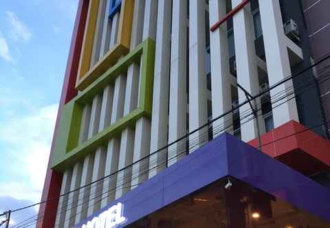 Exterior Msquare Hotel 