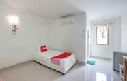 ห้องนอน 5 Sinaree Resort