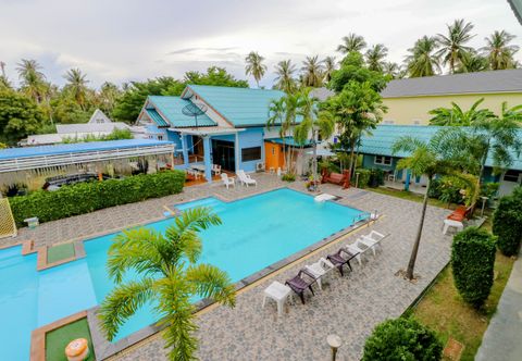 Swimming Pool Sinaree Resort