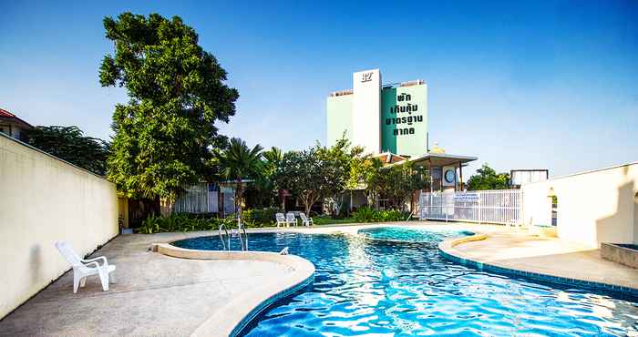 Swimming Pool B2 Premier Hotel & Resort