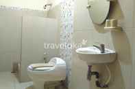 Toilet Kamar Comfortable Room near Margocity Depok (P21)