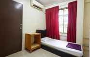 Kamar Tidur 7 Ros Heritage Motel