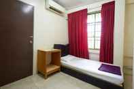 Kamar Tidur Ros Heritage Motel