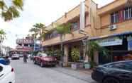 Exterior 2 Ros Heritage Motel