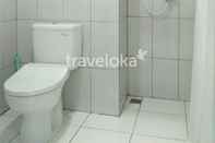 Toilet Kamar Lux Room very close to Universitas Indonesia Depok (JUR)