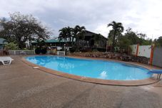 スイミングプール Hillside Resort Palawan