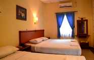 Kamar Tidur 4 Nuansa Bali Hotel Anyer