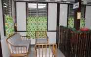 Lobi 3 Puerto Bayview Backpackers