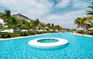 Kolam Renang 2 Sea Links Beach Resort & Golf