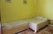 Kamar Tidur 7 M and E Guesthouse