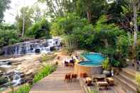 Kolam Renang Sukantara Cascade Resort & Spa