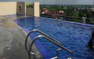 Kolam Renang 2 One Tagaytay Place Private Unit - Two Bedroom Suite