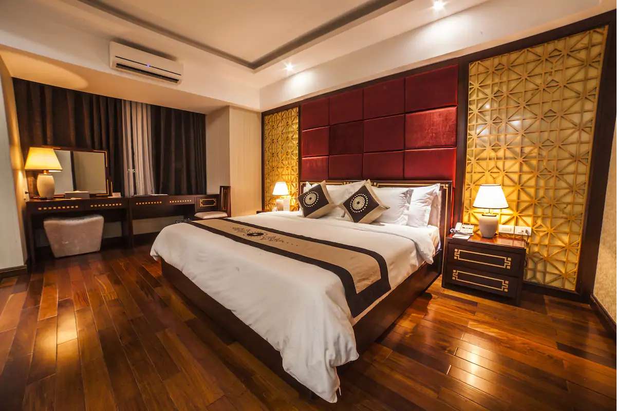 Moonlight Hotel Hue - Khách sạn ở Huế gần sông Hương