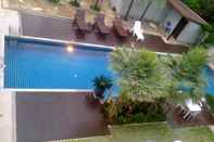 Swimming Pool Rojjana Residence